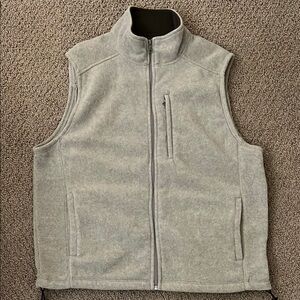 ST. JOHN’S BAY Fleece Vest